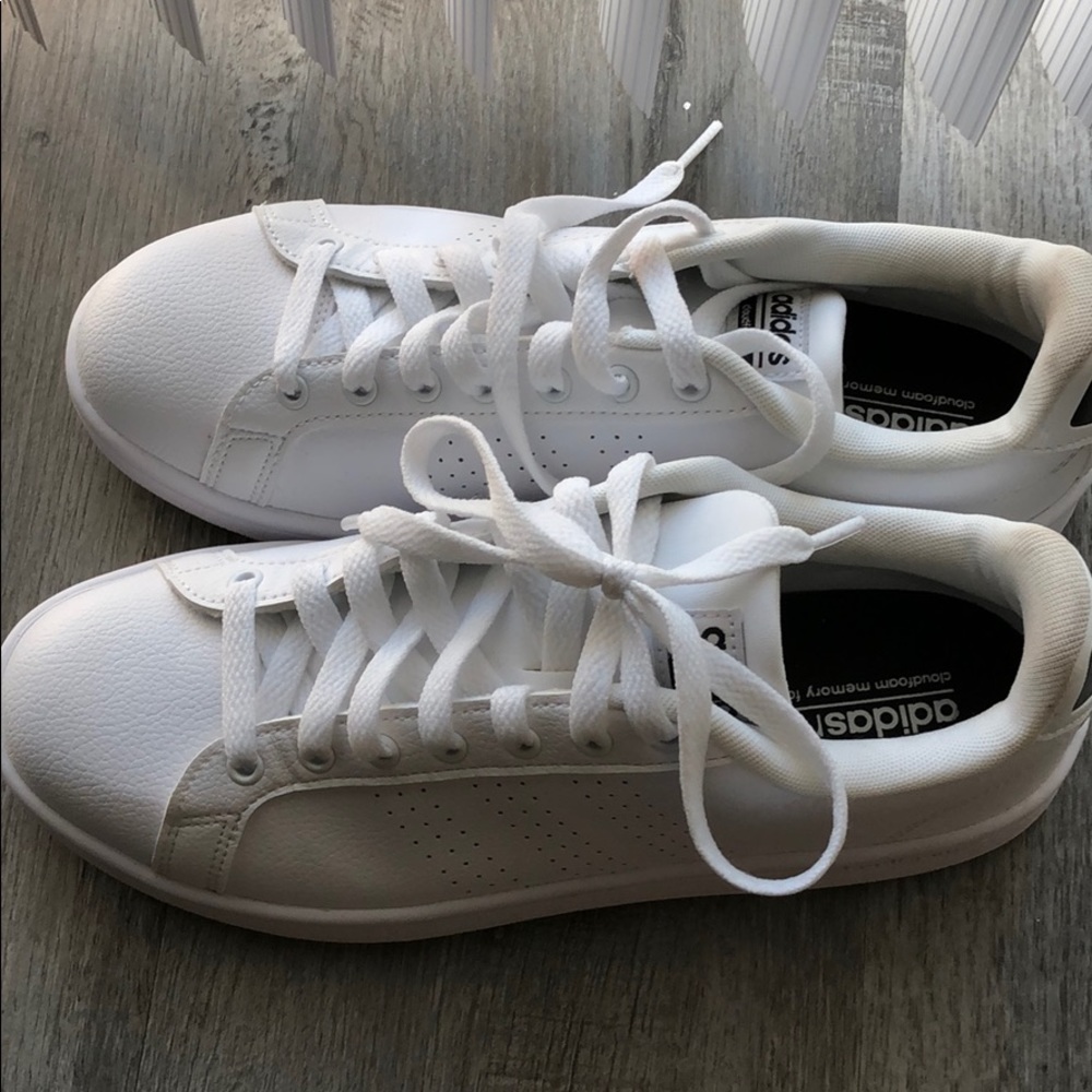 Adidas CloudFoam Advantage Clean Shoe 🖤